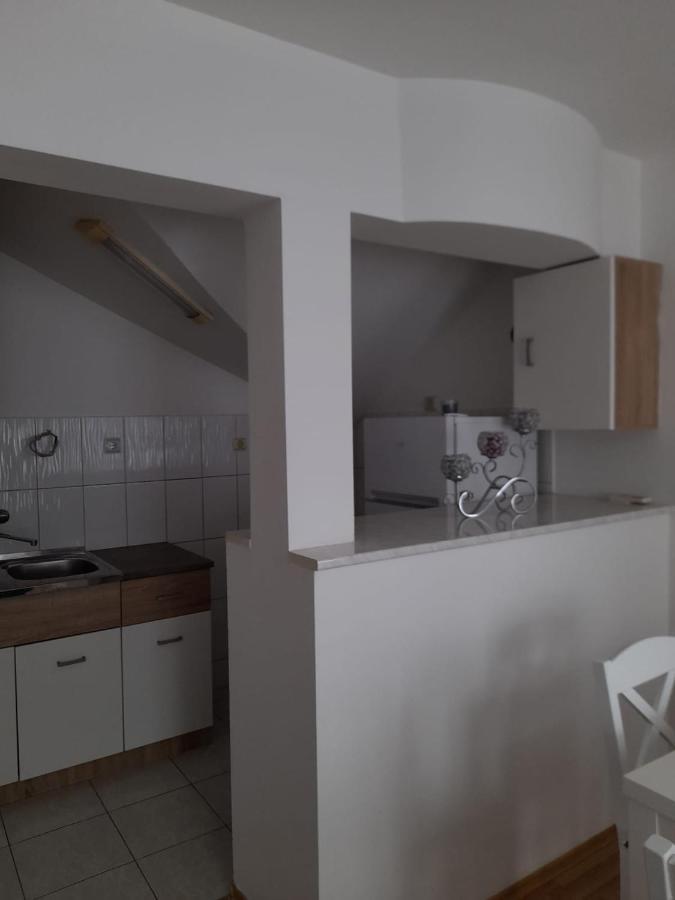 Apartman Giovanni อารันเยโลวัคส์ ภายนอก รูปภาพ