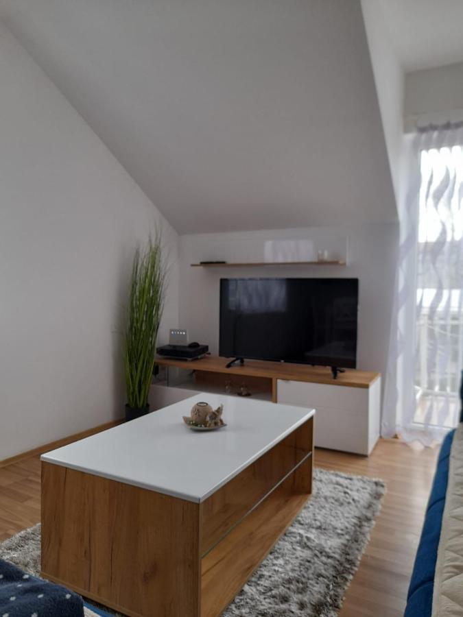 Apartman Giovanni อารันเยโลวัคส์ ภายนอก รูปภาพ
