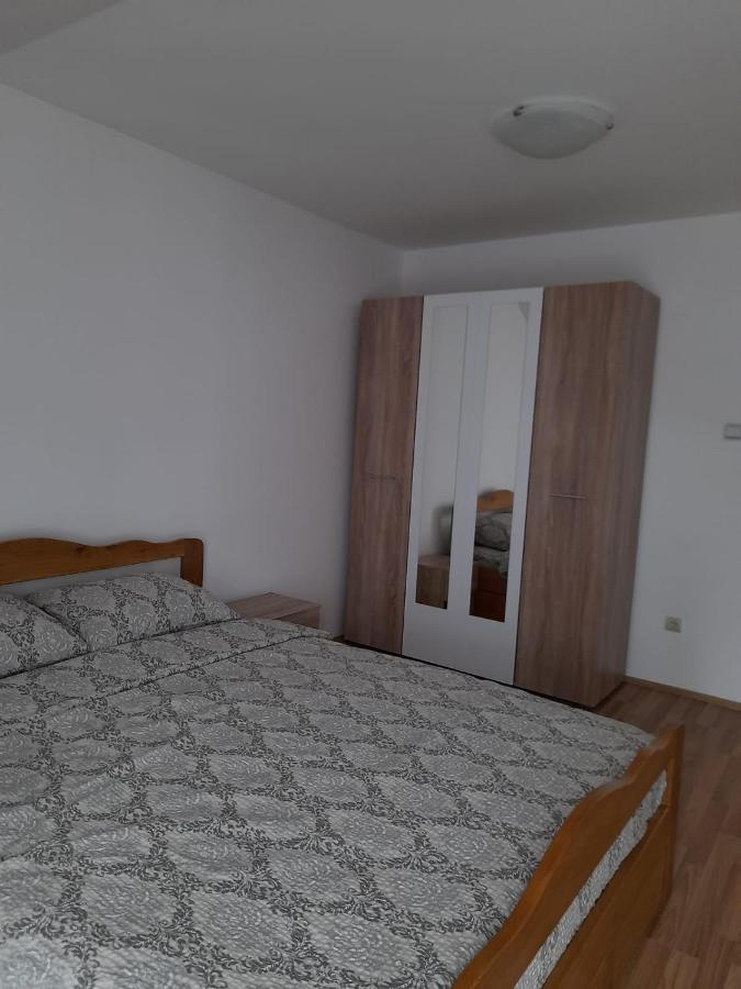 Apartman Giovanni อารันเยโลวัคส์ ภายนอก รูปภาพ